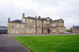 top university of the highlands and islands